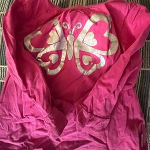The Children’s Place Long sleeve pink girls shirt. Size 12 Mos. Brand new